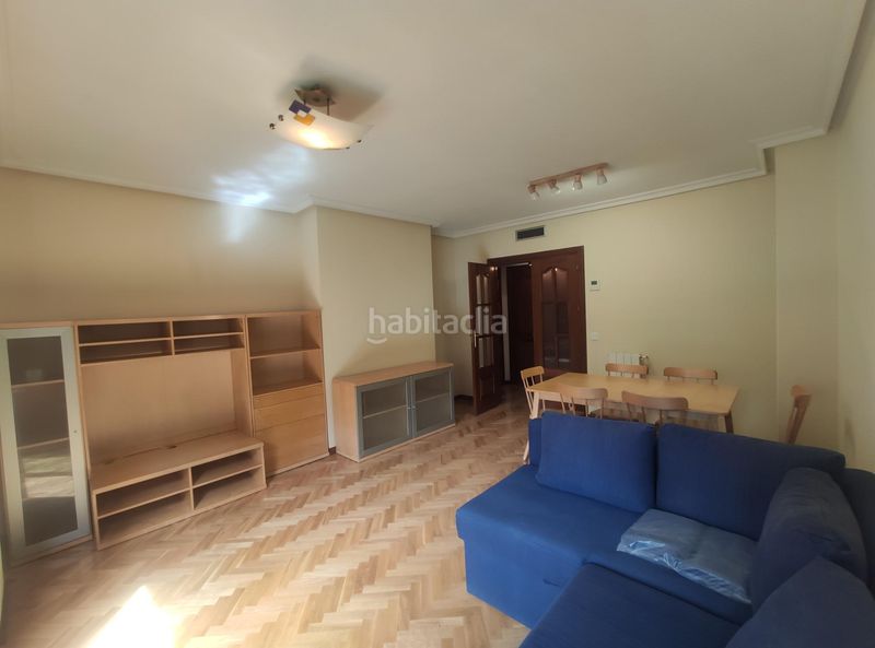Foto b1093cb7-910a-407e-8c62-fcdf9c8a4343. Miete etagenwohnung mit heizung parking pool in Delicias Madrid