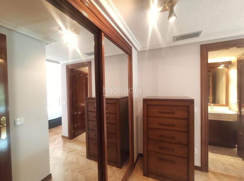 Foto 3becc8c7-2b29-49e9-b315-a13ea6409e26. Rent flat with heating parking pool in Delicias Madrid