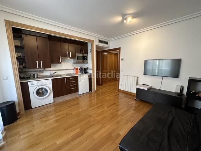 Foto 2c5e737a-79ae-4b30-98b0-4e5ba491f31b. Rent flat in calle embajadores 262 in Legazpi Madrid