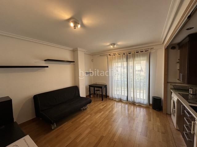 Foto c7f08df5-ee68-4af3-99ca-8254756ba92f. Rent flat in calle embajadores 262 in Legazpi Madrid