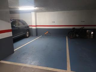 Affitto Posto auto in Calle bronce 33