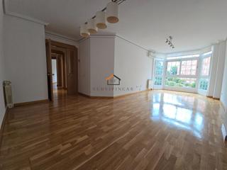 Location Appartement à Paseo de las acacias 30