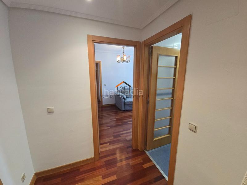 Foto 307f67bc-d915-4a2c-9749-14ce3c7972db. Alquiler piso en calle antonio lopez 246 en Almendrales Madrid