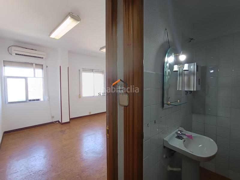 Foto 8606a9a0-c191-4ac1-ad04-b9a73b456b2d. Local comercial en calle maestro arbos 5 en Legazpi Madrid