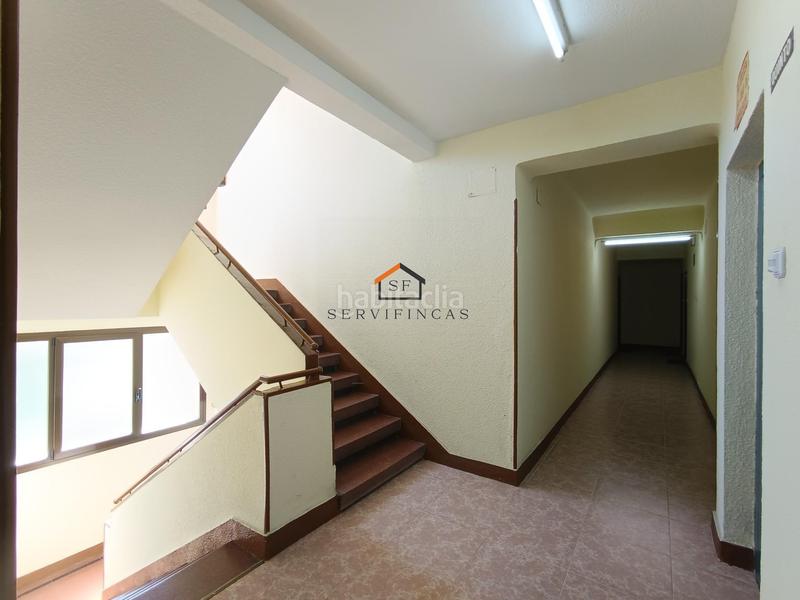 Foto c05a4bee-765c-4368-aa9e-c9c3737f2534. Local comercial en calle maestro arbos 5 en Legazpi Madrid