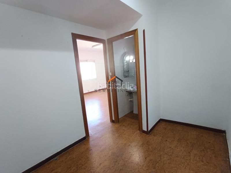 Foto dca1d156-ec43-4a46-927a-da97aa0d3bf8. Local comercial en calle maestro arbos 5 en Legazpi Madrid