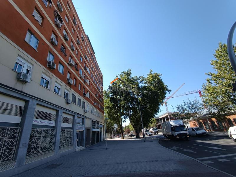 Foto ef051730-a899-4582-80dc-b06db2fb48c5. Local comercial en calle maestro arbos 5 en Legazpi Madrid