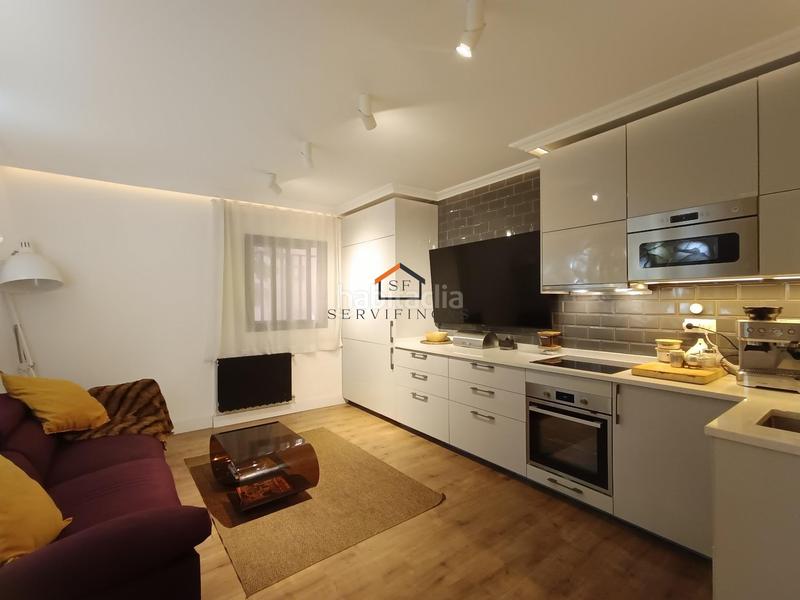Foto 9a3a48a6-ad39-45b3-ac4a-96abf8d1139c. Appartamento in calle julian rabanedo 40 in Legazpi Madrid
