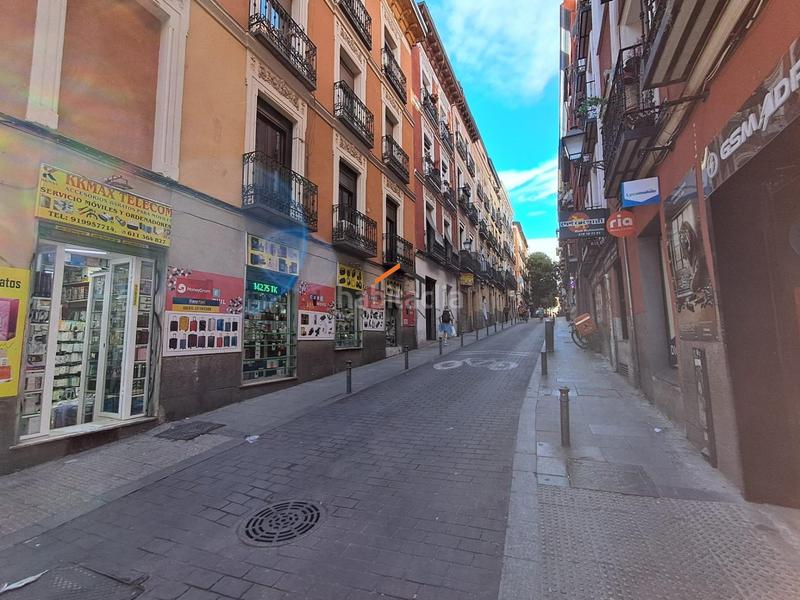 Foto 501f69ca-b9b3-43c1-a171-10e8f21dc2f7. Flat with heating in Embajadores-Lavapiés Madrid