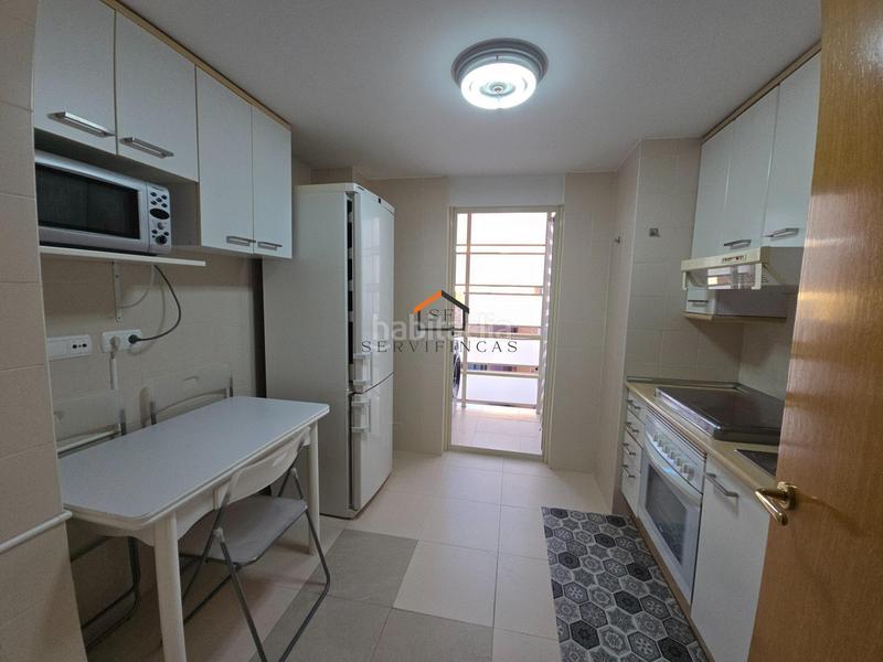 Foto ef19c3dc-0ecd-4ae6-b2d6-6f1d598b7c94. Rent flat with heating parking in Legazpi Madrid