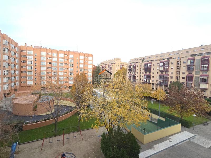 Foto 749fdbef-47a2-49d5-b5fc-2ca4ec7bc557. Miete etagenwohnung mit heizung parking pool in Legazpi Madrid