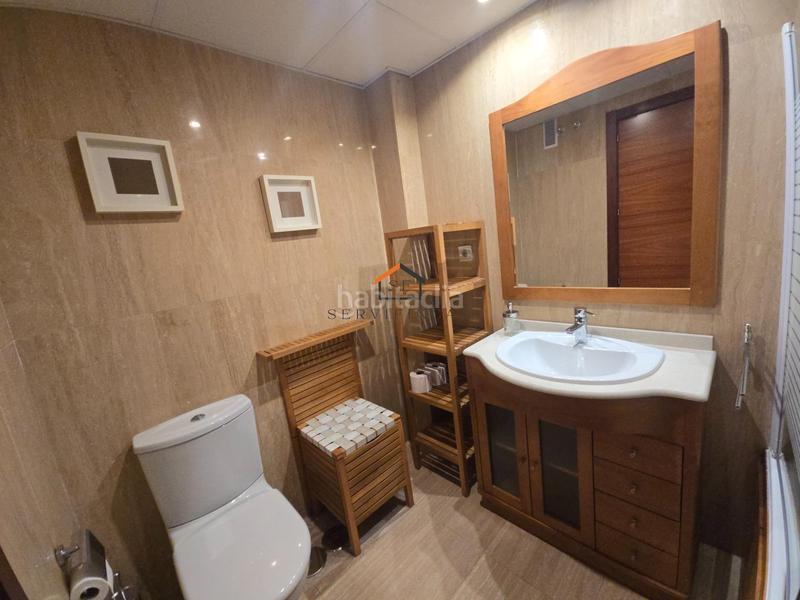 Foto 11b9a7d7-4d41-44f7-a535-e47f517d3466. Location appartement dans calle calle del bronce dans Madrid