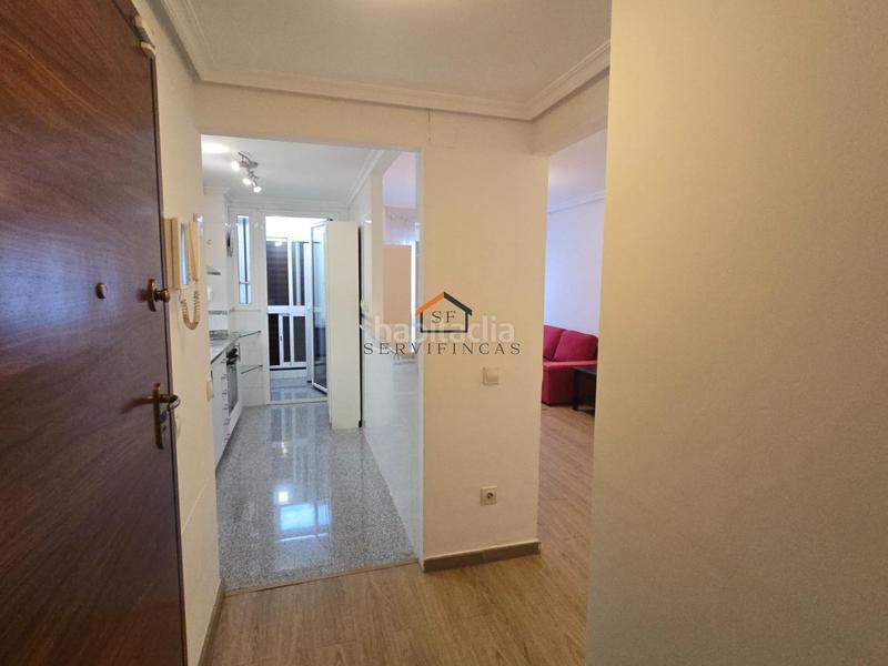 Foto 9ee5c563-ce51-4fd6-98bc-5571f4b3e5a4. Location appartement dans calle calle del bronce dans Madrid