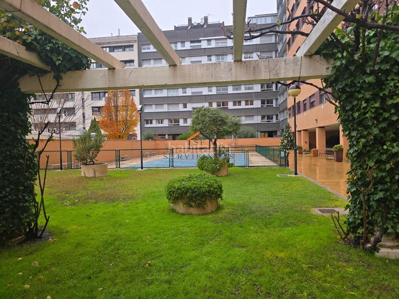 Foto bb9a087f-4a26-462a-9121-70b503037d45. Location appartement dans calle calle del bronce dans Madrid