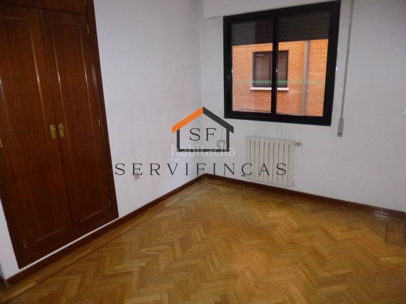 Foto eb17e5eb-379d-4a95-8519-4ba569e56506. Piso en Imperial Madrid