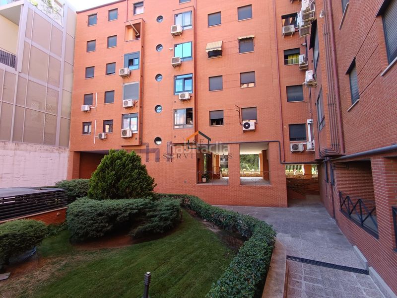 Foto 3dc363c6-ee04-4d85-bfec-8ee85ba9ab51. Lloguer pis a calle calle carmen cobeña 6 a Acacias Madrid