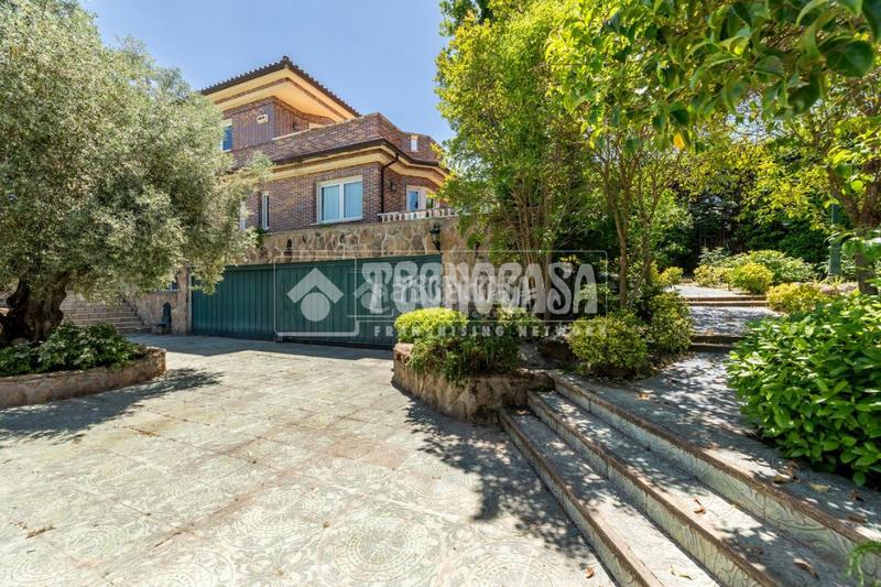 Foto 068b9586-ce2d-4570-8318-286eeb316ad9. Casa amb calefacció a Castillo-Campodón Villaviciosa de Odón