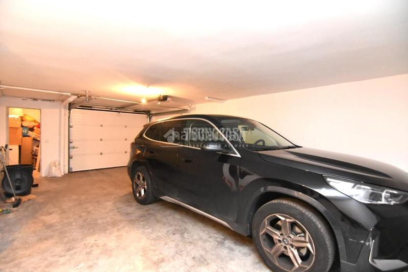 Foto b0416a93-74a8-4800-86de-c74f7b737cb8. Casa pareada casa en venta en Centro Villaviciosa de Odón