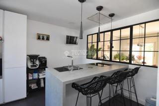 Casa aparellada a Centro. Casa en venta en villaviciosa de odón