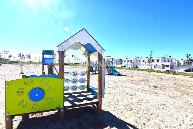 Foto 26f1f676-55da-4e0b-a94d-e3933e876527. Terreno residenziale in El Bosque Villaviciosa de Odón