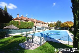 Doppelhaus in Centro. Casa en venta en villaviciosa de odón