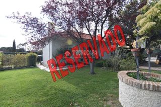 Haus in El Bosque. Casa en venta en villaviciosa de odón