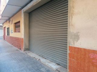 Local Comercial  Carrer sepúlveda. Local esquinero de 355 metros