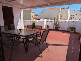 Edifici a Playa Puerto de Sagunto. Edificio con 2 viviendas, local comercial, garaje y terraza