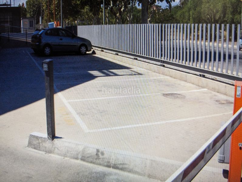 Foto b1df23b0-a366-4160-80dd-f45fbc465db7. Lloguer local comercial a avenida ojos negros 41 a Sagunt