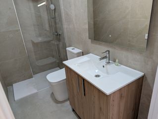 Etagenwohnung in Playa Puerto de Sagunto. Piso reformado en la playa