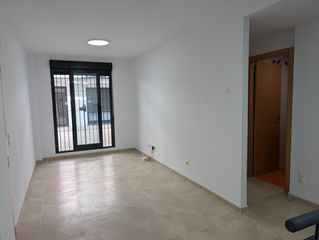 Miete Etagenwohnung in Plaza rey jaime i 2. Piso céntrico de 1 dormitorio