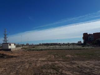 Terreny residencial  Avinguda de la mallada. Terreno frente vida nova parc