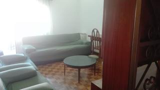 Pis  Calle rafael finat. Piso 2 dormitorios 1 bao junto renfe aluche