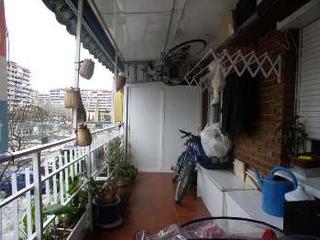 Alquiler Piso  Calle princesa doña sofía 8. Estudiantes. 4 dormitorios 2 baños parque lisboa