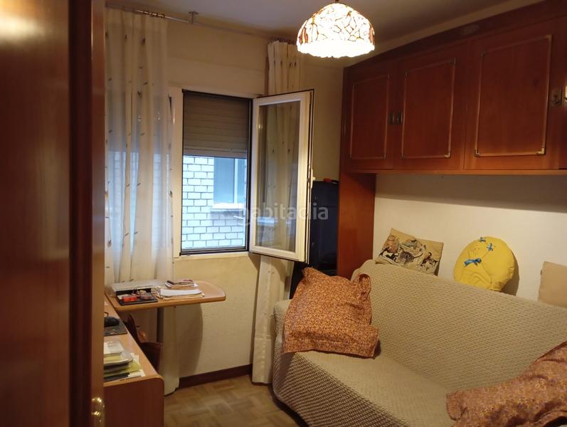 Foto a09e85bf-ac10-4548-88c6-555f471580d2. Piso en calle porto lagos 9 piso 3 dormitorios 1 baño en parque lisboa en Alcorcón