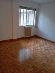 Location Appartement  Avenida de lisboa. Piso 2 dormitorios 1 baño en parque lisboa