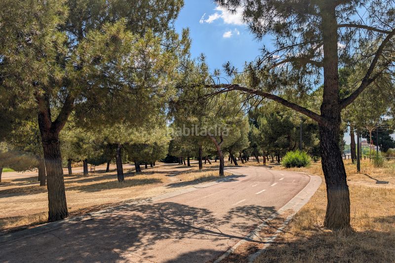 Foto ab0fbad0-7e8a-40ea-a280-d452e44d0476. Pis amb calefacció a Los Cármenes Madrid