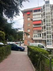 Alquiler Piso en Calle de ricardo ortiz 92. Piso 2 dormitorios zona la elipa