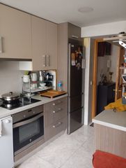 Lloguer Pis  Avenida olímpica. Piso en el soto sin amueblar 3 dormitorios