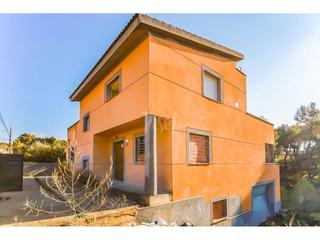Maison  Crespia. Casa en venta en cabra del camp