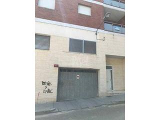 Aparcament cotxe a Centcelles