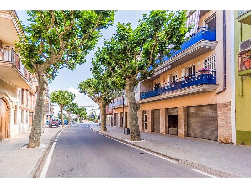 Foto 75a114a2-0a77-4be6-9745-7337c92ffa98. Local comercial oportunidad de local comercial en vilarodona en Vila-rodona