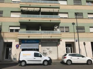 Local Comercial a Centre. Ocal en venta en c.  bahia blanca, reus