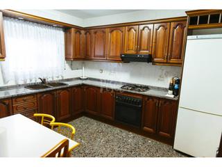 House  Rafael de casanovas. Oportunidad casa catllar!