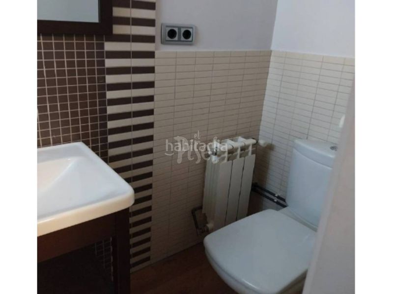 Foto 62b1c500-7175-4148-aed2-aa70f3398bf1. Pis a Barri Antic Manresa