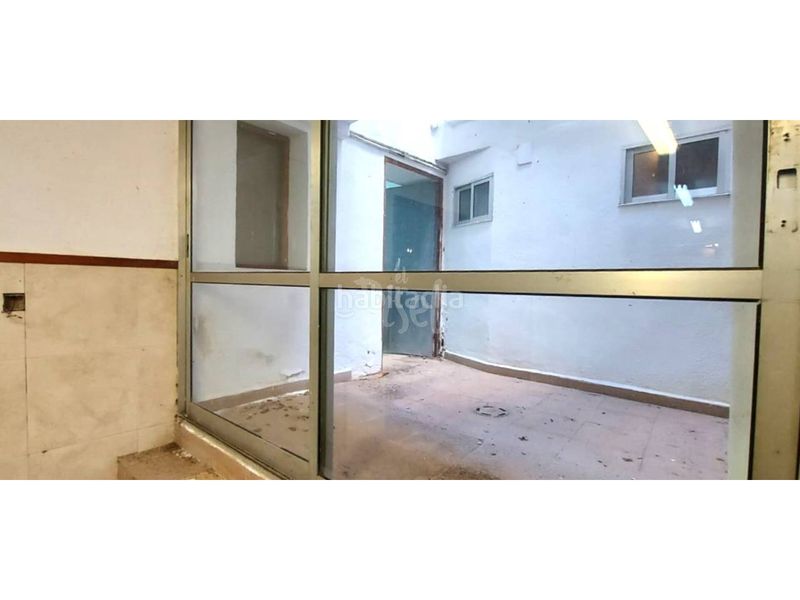 Foto 9b26e09e-690f-4c84-a4f6-2b97be89ab8d. Local comercial a Part Alta Tarragona