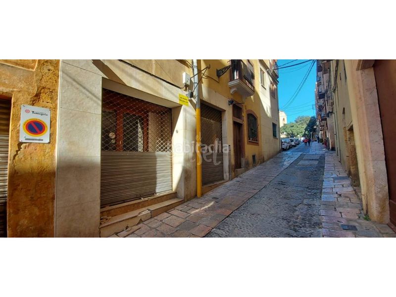 Foto ab40331f-824c-45e5-8332-8cc528e72fb5. Local comercial a Part Alta Tarragona