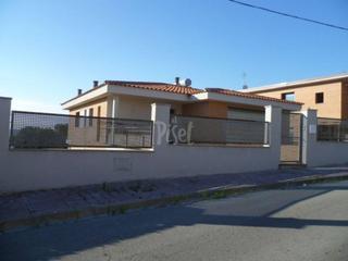 Casa  Garbí. Casa en venta en c. garbi, sant esteve sesrovires
