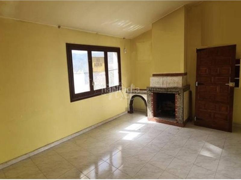Foto 018fa9af-5529-4c25-91d2-7d9017645efe. Casa amb aparcament a Pontons