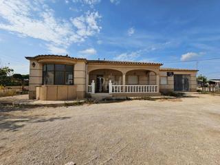 Casa  Cl. del borda, n.s/n, p.parc, po.225. Casa unifamiliar aislada en venta en laldea, tarragona